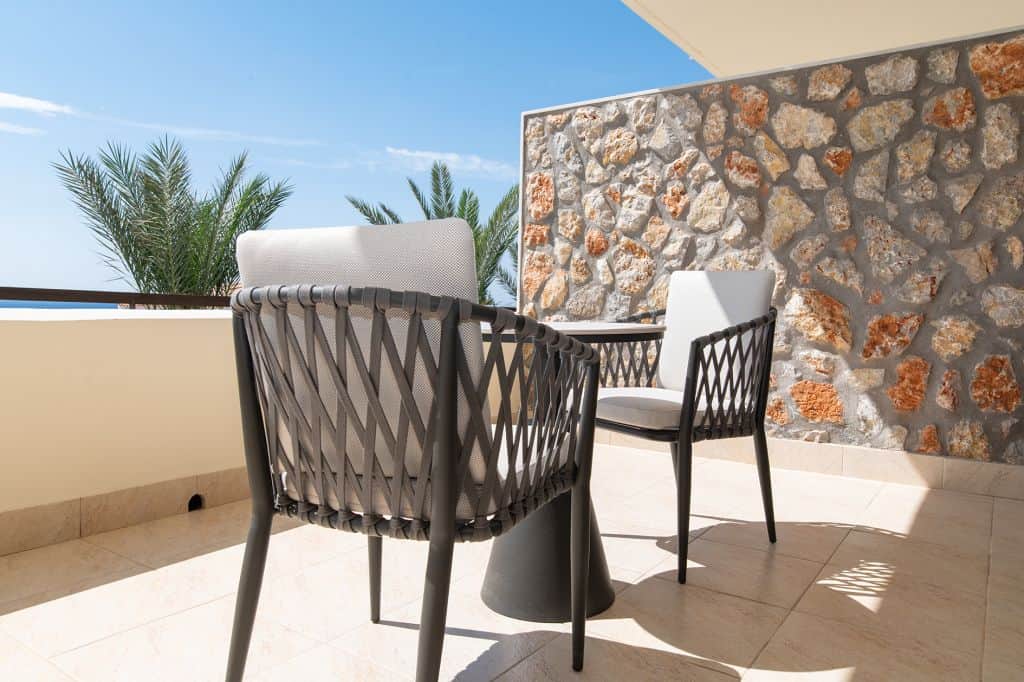 SUPERIOR DOUBLE OR TWIN ROOM