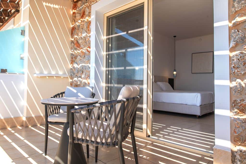 DIREKTER MEERBLICK SUPERIOR ZWEIBETTZIMMER