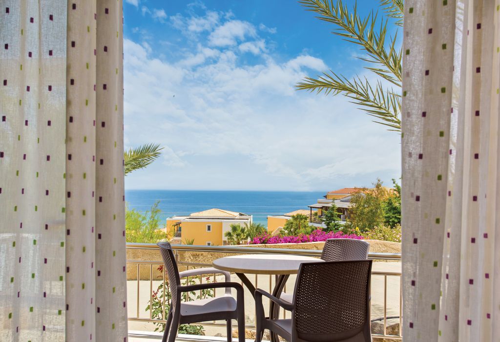 GRAND BLUE SUITE WITH SEA VIEW