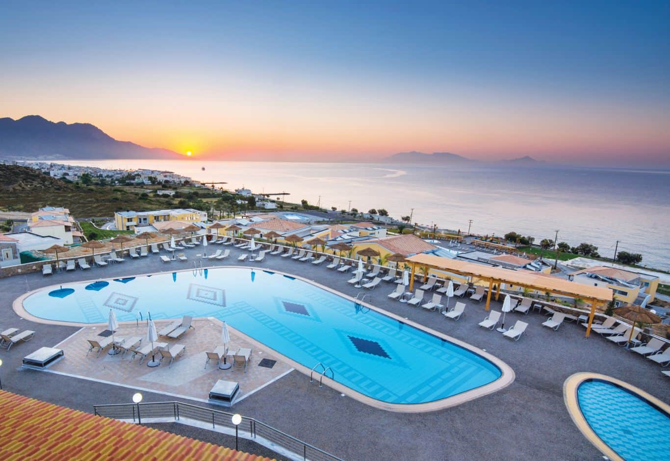 Grand Blue Kos Hotel Luxury Stay In Kardamena Kos Grand Blue Kos Hotel Luxury Stay In Kardamena Kos